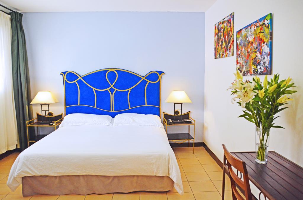Hotel Angel Azul Managua Exterior photo
